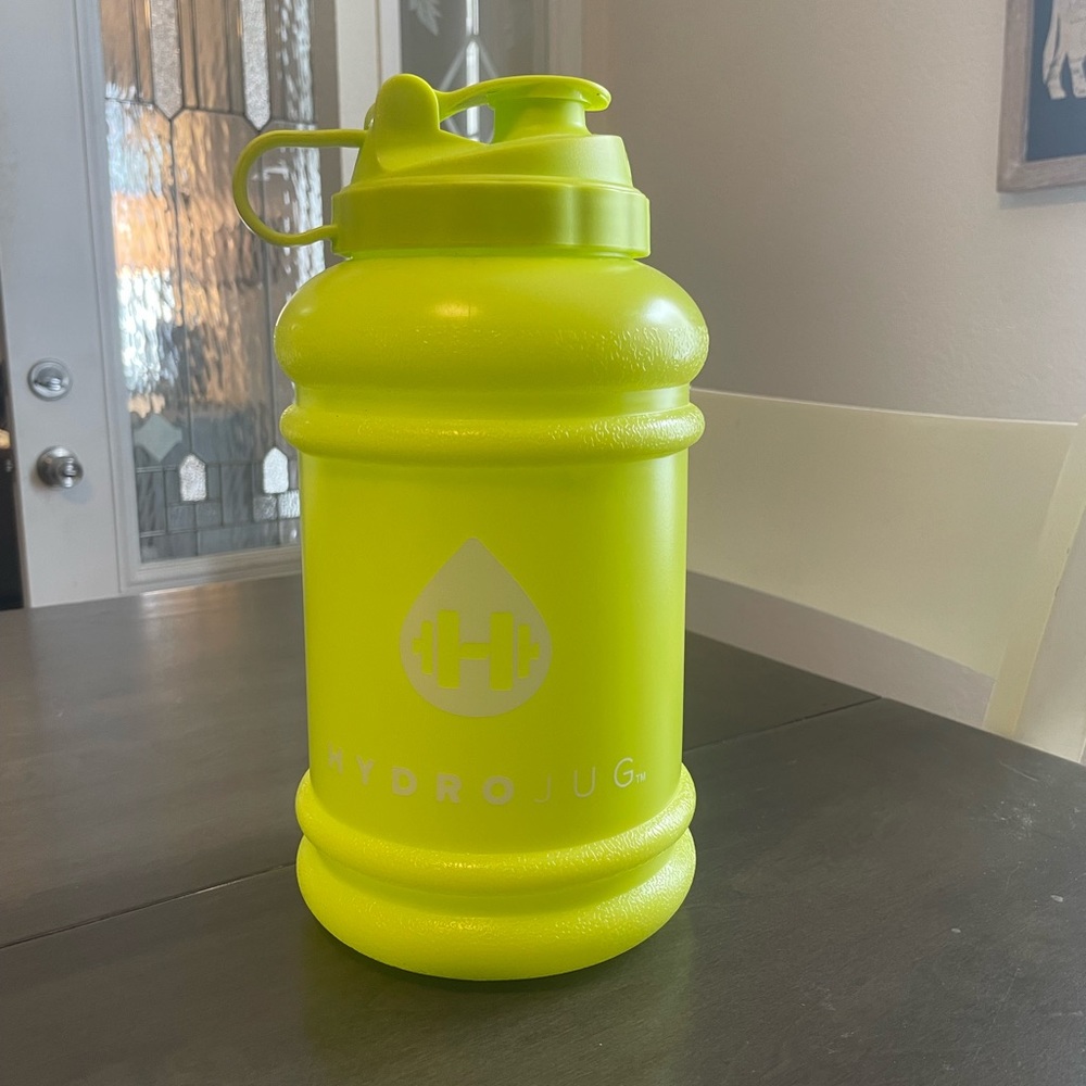 LIME GREEN HYDROJUG